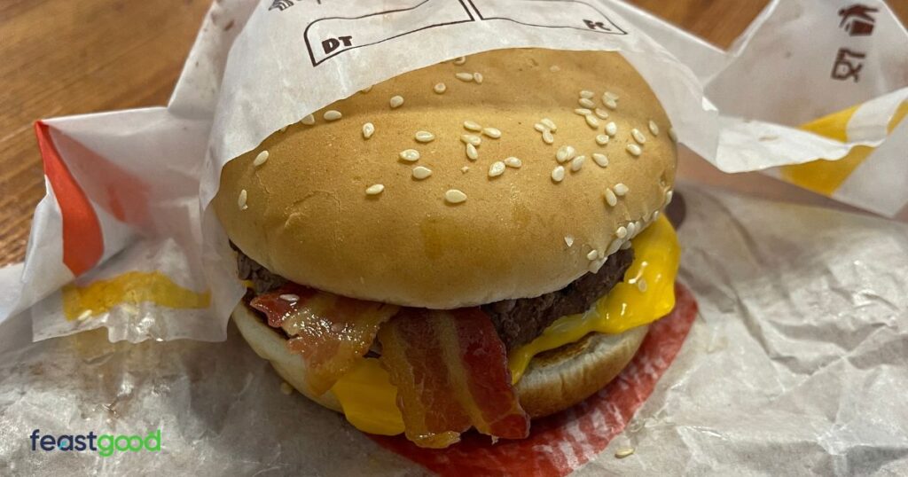 Burger King Cutting Meal #1: Bacon Double Cheeseburger (440 Calories)